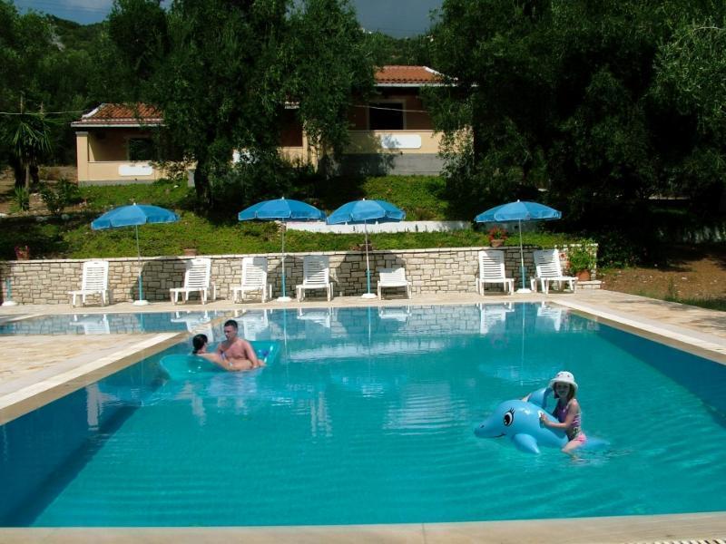 Villa Stefanos Bungalows Nisaki  Esterno foto