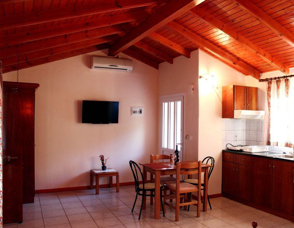 Villa Stefanos Bungalows Nisaki  Esterno foto